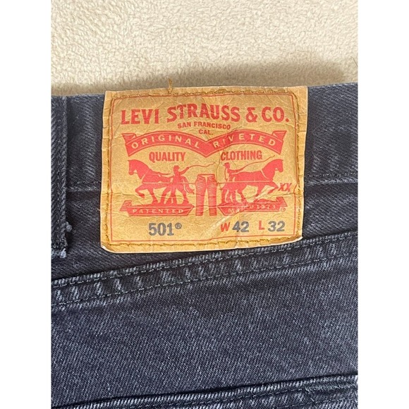 Levis Jeans Mens 42x32 Black 501 XX Denim Button Fly Casual Straight Adult - Picture 11 of 14